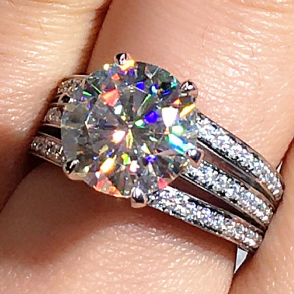 🎊 Classic Cubic Zirconia 925 Silver Wedding Ring for Women, FB16FA1037 - Picture 2 of 8